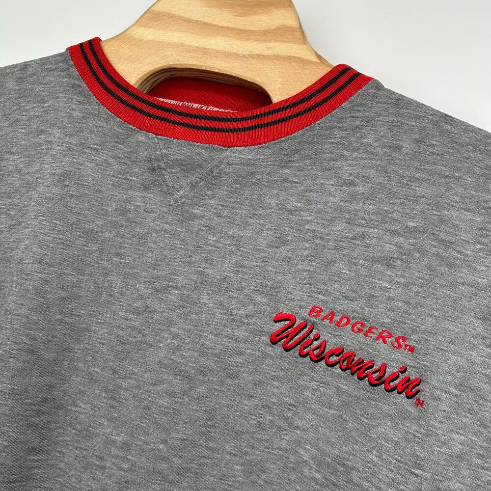 VTG 90s Men's Grey Embroidered LOGO 7 Wisconsin Badgers Crewneck Sweatshirt XL - Picture 2 of 6